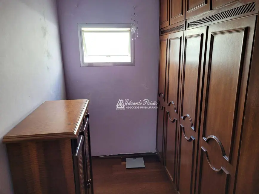 Foto 8 de Sobrado com 4 quartos à venda, 325m2 em Jardim Santa Mena, Guarulhos - SP