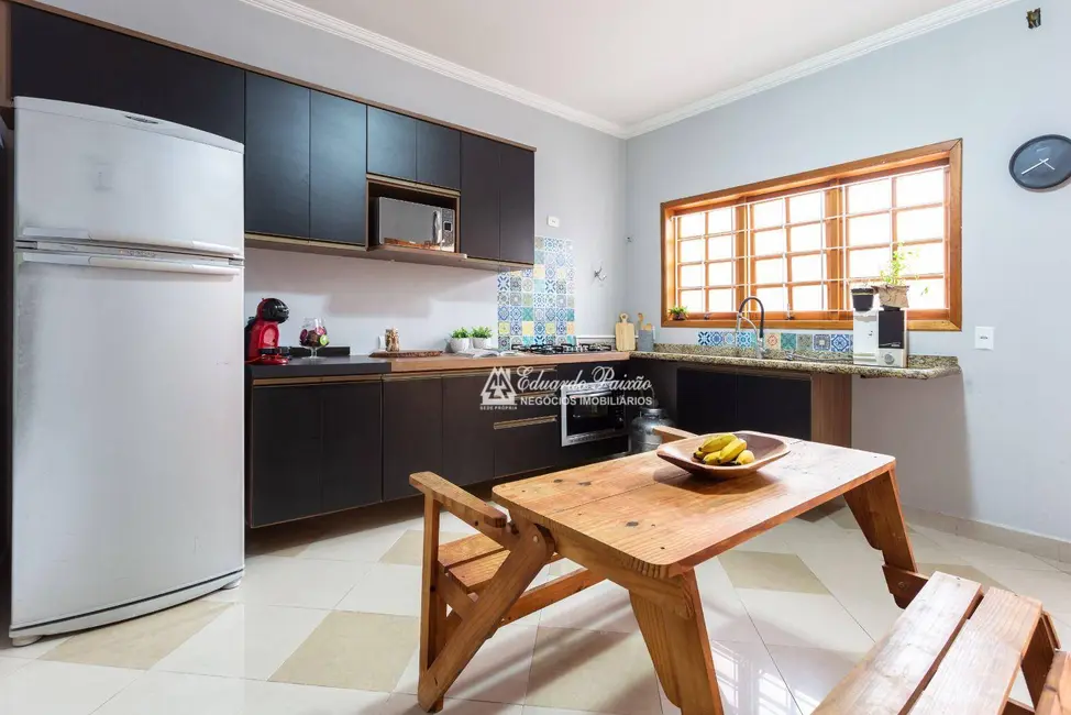 Sobrado com 3 quartos à venda, 125m2 em Parque Continental I, Guarulhos - SP - imagem 4 Foto 4 de Sobrado com 3 quartos à venda, 125m2 em Parque Continental I, Guarulhos - SP