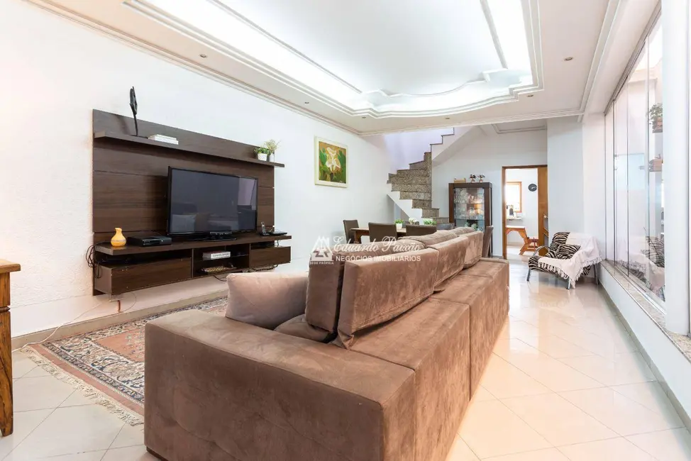 Sobrado com 3 quartos à venda, 125m2 em Parque Continental I, Guarulhos - SP - imagem 5 Foto 5 de Sobrado com 3 quartos à venda, 125m2 em Parque Continental I, Guarulhos - SP