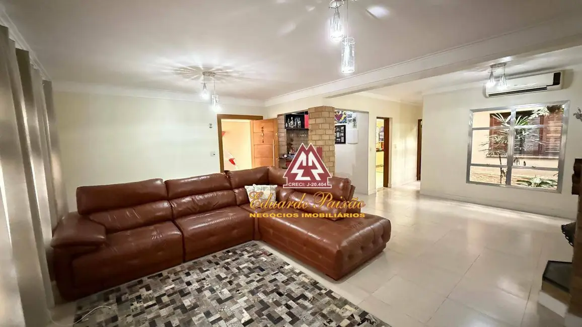 Foto 3 de Casa com 3 quartos à venda, 300m2 em Vila Rosália, Guarulhos - SP