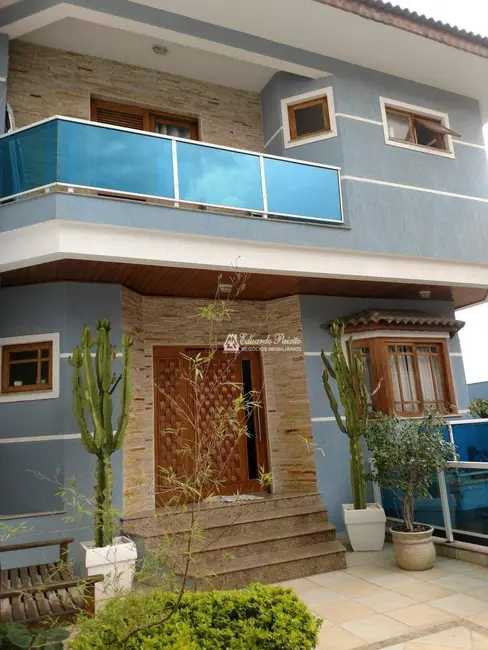 Sobrado com 4 quartos à venda, 220m2 em Vila Rosália, Guarulhos - SP - imagem 4 Foto 4 de Sobrado com 4 quartos à venda, 220m2 em Vila Rosália, Guarulhos - SP