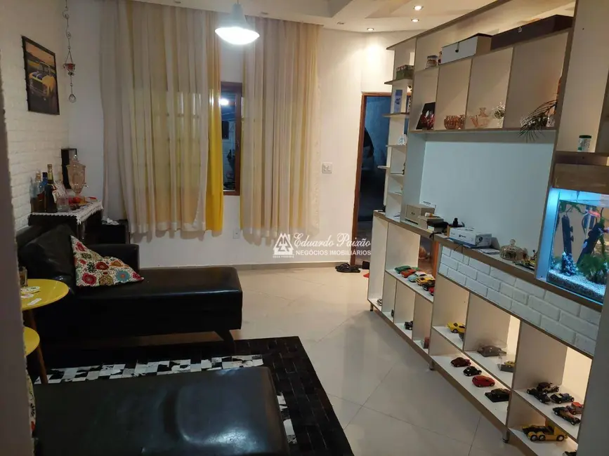Foto 1 de Sobrado com 3 quartos à venda, 130m2 em Jardim Rizzo, Guarulhos - SP