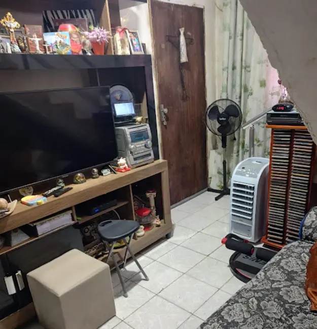 Sobrado com 3 quartos à venda, 300m2 em Jardim Bom Clima, Guarulhos - SP - imagem 4 Foto 4 de Sobrado com 3 quartos à venda, 300m2 em Jardim Bom Clima, Guarulhos - SP