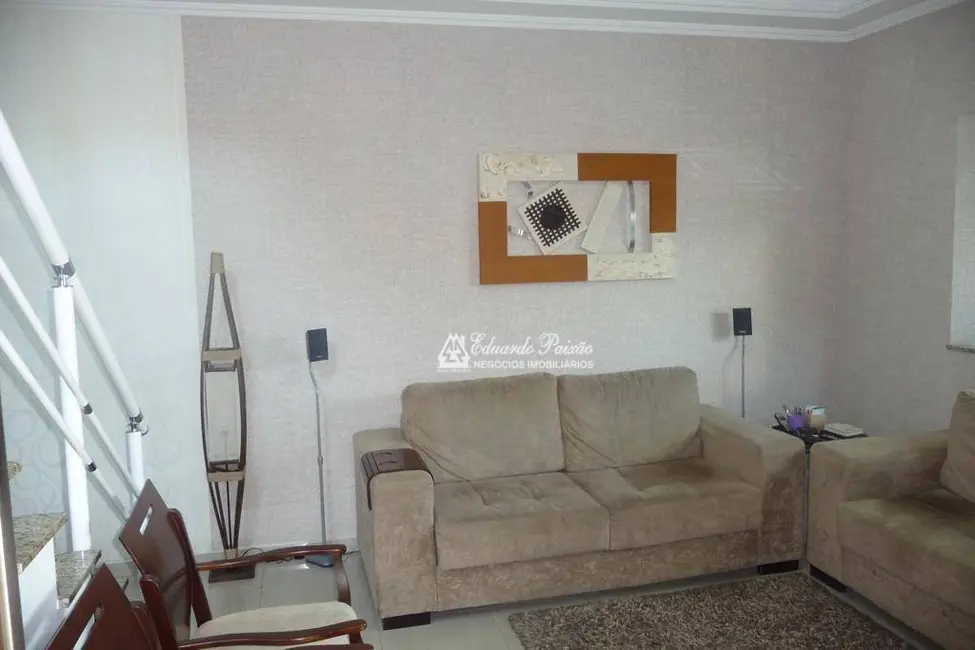 Foto 8 de Sobrado com 3 quartos à venda, 165m2 em Jardim Toscana, Guarulhos - SP