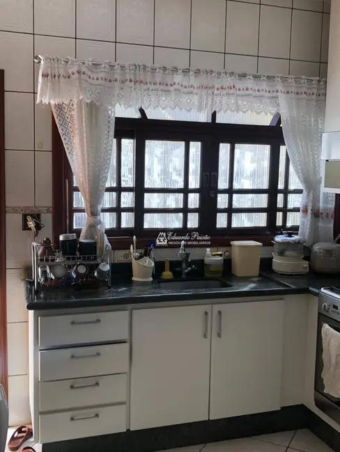 Sobrado com 2 quartos à venda, 100m2 em Vila Milton, Guarulhos - SP - imagem 7 Foto 7 de Sobrado com 2 quartos à venda, 100m2 em Vila Milton, Guarulhos - SP