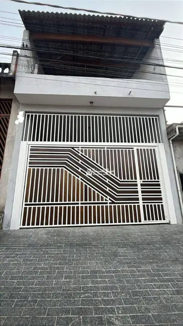 Foto 1 de Sobrado com 4 quartos à venda, 125m2 em Pirituba, Aruja - SP