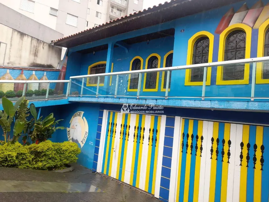 Foto 2 de Casa à venda, 325m2 em Vila Itapoan, Guarulhos - SP