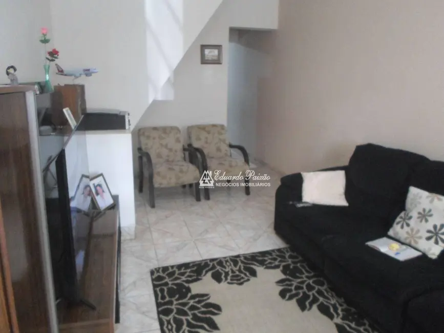 Sobrado com 3 quartos à venda, 125m2 em Jardim Valéria, Guarulhos - SP - imagem 7 Foto 7 de Sobrado com 3 quartos à venda, 125m2 em Jardim Valéria, Guarulhos - SP