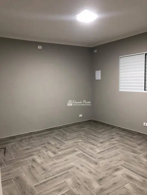 Sobrado com 3 quartos à venda, 125m2 em Parque Continental II, Guarulhos - SP - imagem 9 Foto 9 de Sobrado com 3 quartos à venda, 125m2 em Parque Continental II, Guarulhos - SP