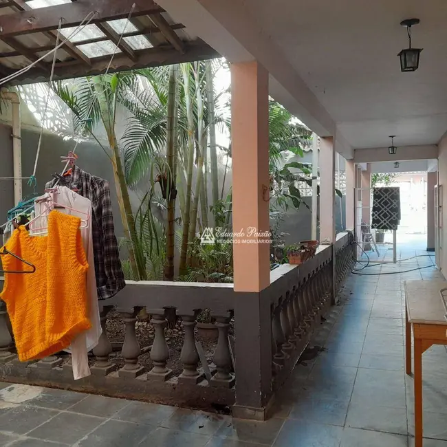 Sobrado com 3 quartos à venda, 250m2 em Jardim Rosa de Franca, Guarulhos - SP - imagem 6 Foto 6 de Sobrado com 3 quartos à venda, 250m2 em Jardim Rosa de Franca, Guarulhos - SP