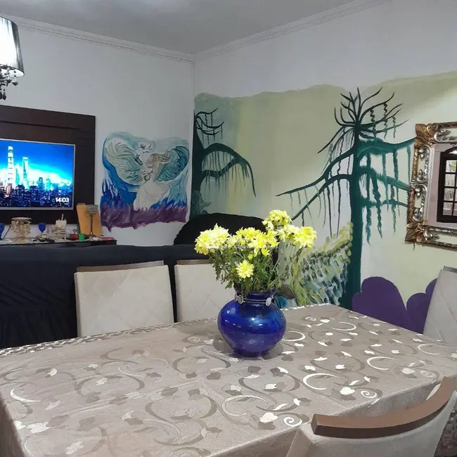 Sobrado com 3 quartos à venda, 250m2 em Jardim Rosa de Franca, Guarulhos - SP - imagem 9 Foto 9 de Sobrado com 3 quartos à venda, 250m2 em Jardim Rosa de Franca, Guarulhos - SP