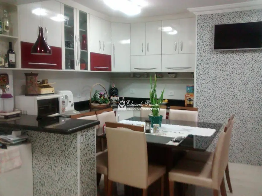 Foto 8 de Sobrado com 4 quartos à venda, 193m2 em Vila Galvão, Guarulhos - SP