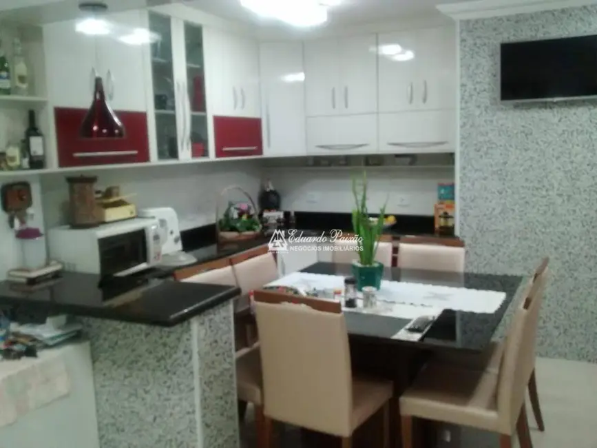 Foto 9 de Sobrado com 4 quartos à venda, 193m2 em Vila Galvão, Guarulhos - SP