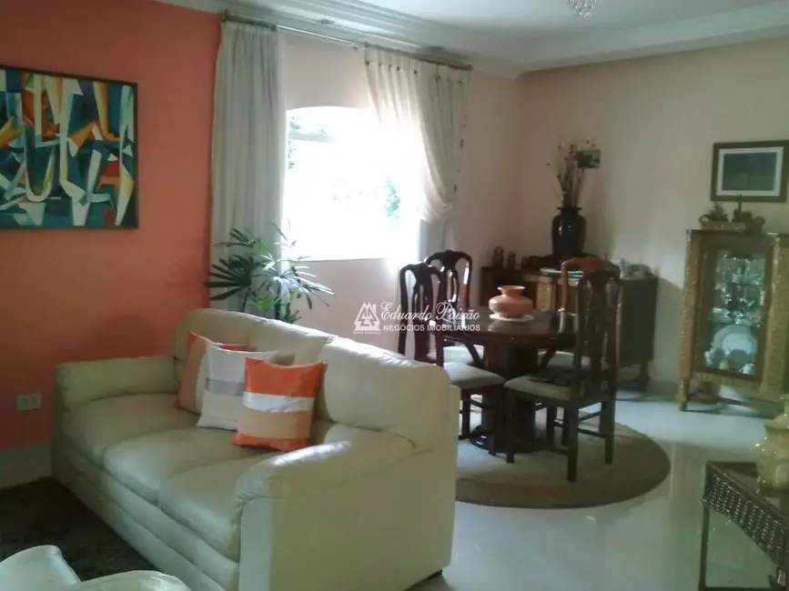 Foto 5 de Sobrado com 4 quartos à venda, 193m2 em Vila Galvão, Guarulhos - SP