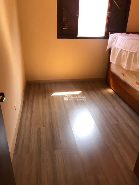 Sobrado com 3 quartos à venda, 125m2 em Parque Continental I, Guarulhos - SP - imagem 7 Foto 7 de Sobrado com 3 quartos à venda, 125m2 em Parque Continental I, Guarulhos - SP