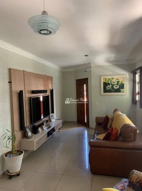 Foto 8 de Sobrado com 1 quarto à venda, 275m2 em Jardim Maria Helena, Guarulhos - SP