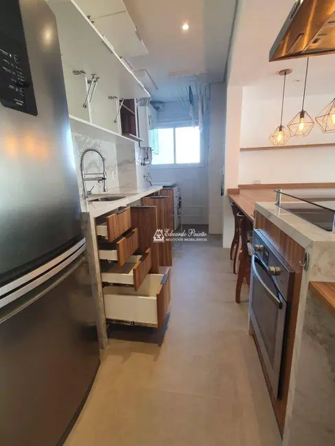 Apartamento com 3 quartos à venda, 145m2 em Jardim Flor da Montanha, Guarulhos - SP - imagem 6 Foto 6 de Apartamento com 3 quartos à venda, 145m2 em Jardim Flor da Montanha, Guarulhos - SP