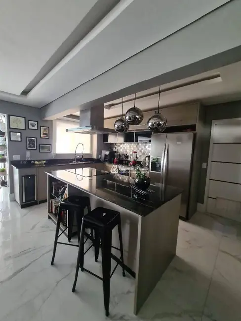 Foto 2 de Apartamento com 3 quartos à venda, 222m2 em Jardim Flor da Montanha, Guarulhos - SP