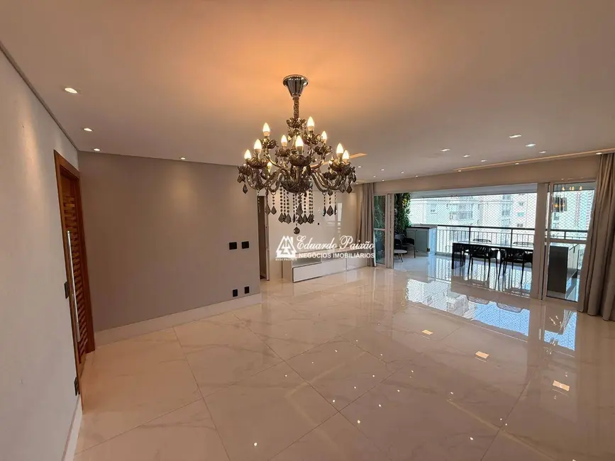 Foto 4 de Apartamento com 3 quartos à venda, 284m2 em Jardim Flor da Montanha, Guarulhos - SP