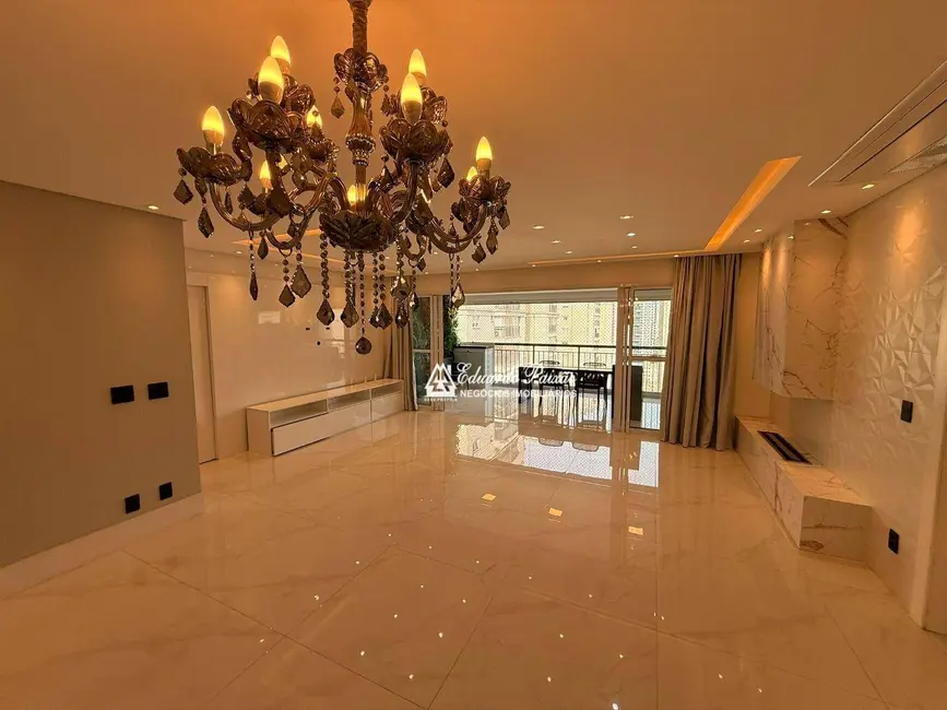 Foto 2 de Apartamento com 3 quartos à venda, 284m2 em Jardim Flor da Montanha, Guarulhos - SP