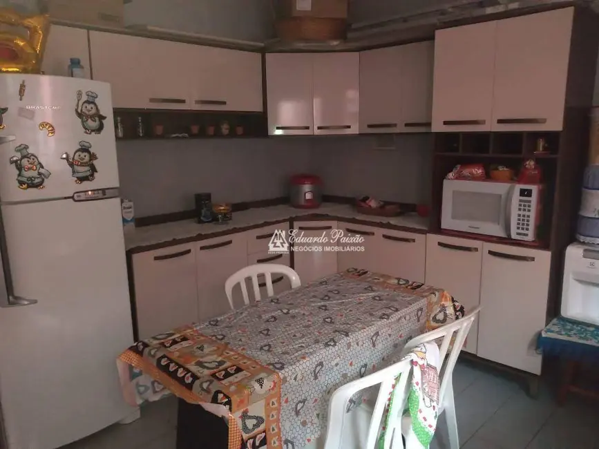 Foto 5 de Sobrado com 8 quartos à venda, 176m2 em Jardim Uirapuru, Guarulhos - SP