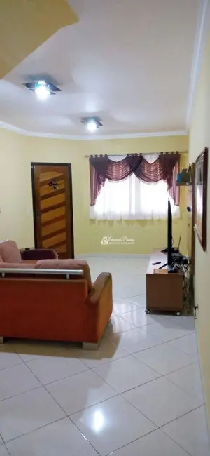 Sobrado com 3 quartos à venda, 125m2 em Parque Continental II, Guarulhos - SP - imagem 5 Foto 5 de Sobrado com 3 quartos à venda, 125m2 em Parque Continental II, Guarulhos - SP