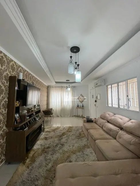 Foto 1 de Sobrado com 3 quartos à venda, 125m2 em Gopoúva, Guarulhos - SP
