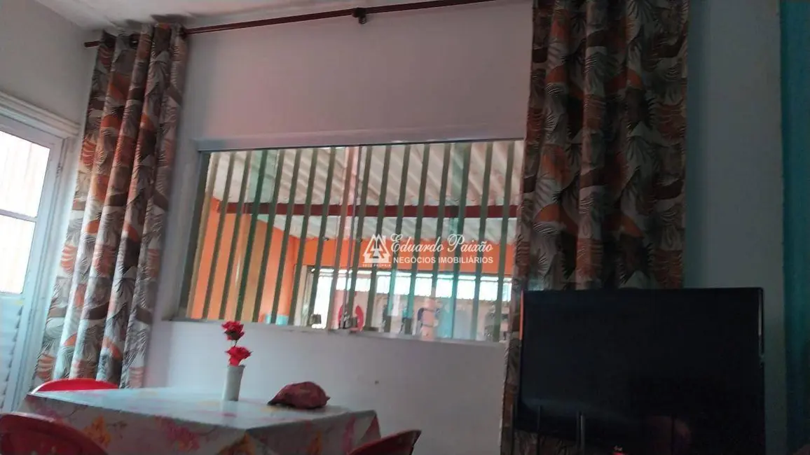 Foto 3 de Casa com 2 quartos à venda, 126m2 em Parque Flamengo, Guarulhos - SP