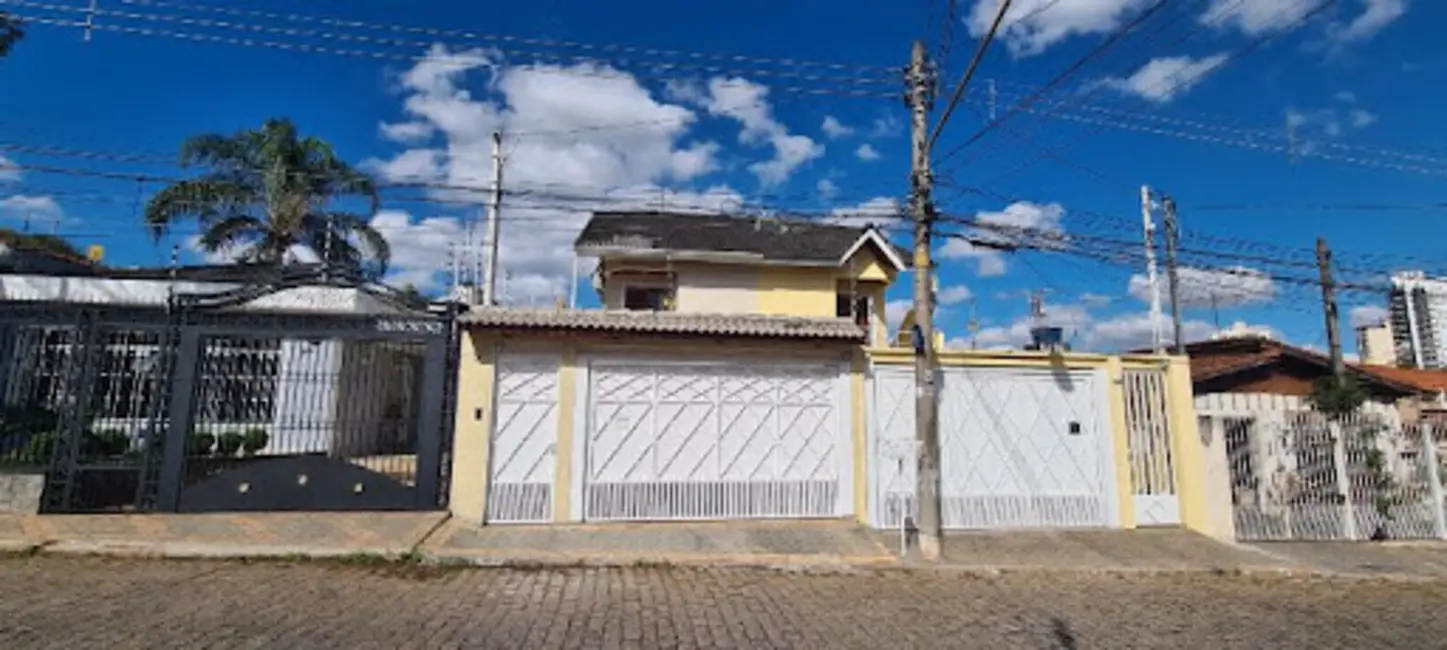 Foto 2 de Sobrado com 3 quartos à venda e para alugar, 192m2 em Vila Galvão, Guarulhos - SP