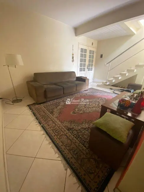 Foto 2 de Sobrado com 4 quartos à venda, 145m2 em Parque Santo Antônio, Guarulhos - SP
