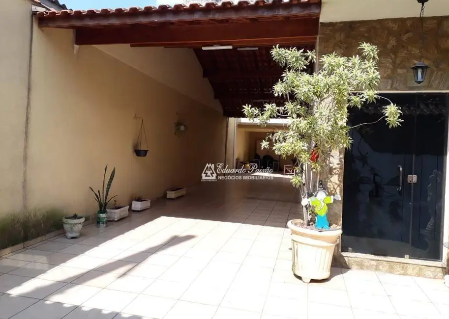Foto 3 de Sobrado com 3 quartos à venda, 250m2 em Jardim Adriana, Guarulhos - SP