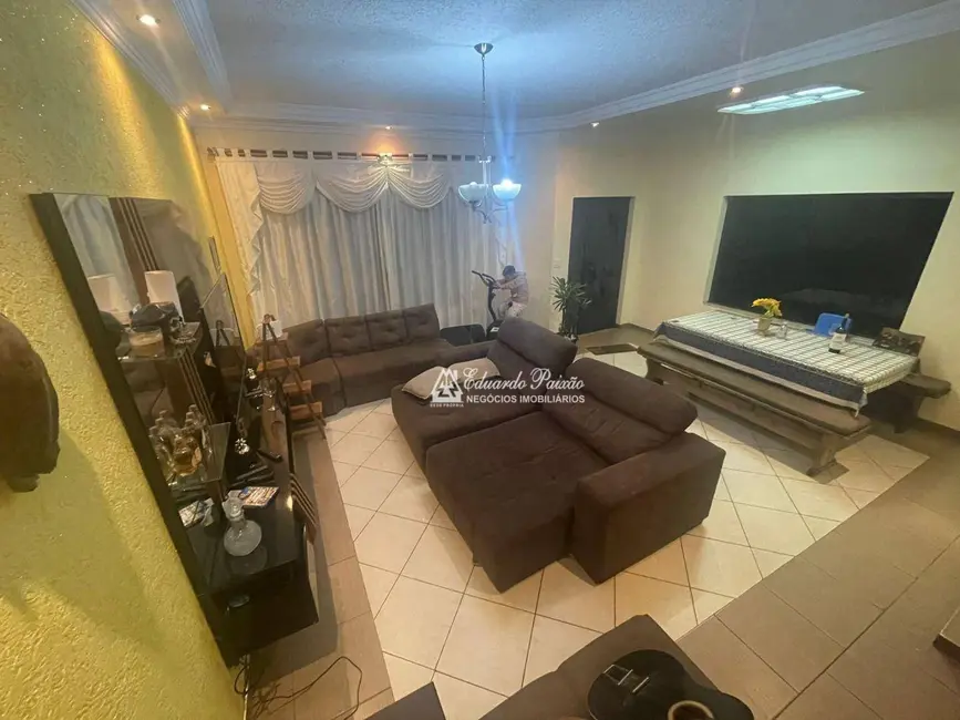 Foto 7 de Sobrado com 3 quartos à venda, 250m2 em Jardim Adriana, Guarulhos - SP