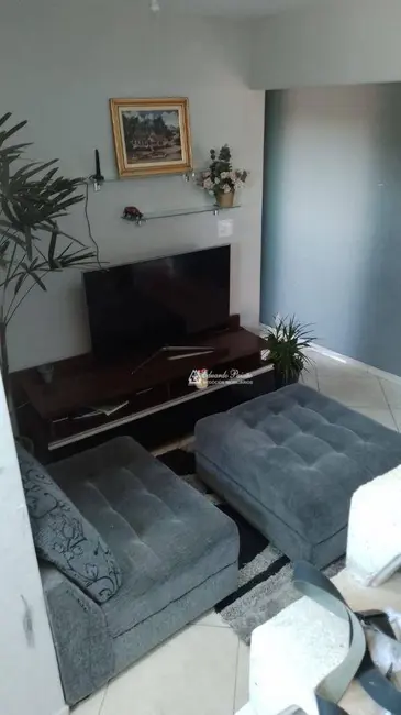 Sobrado com 2 quartos à venda, 125m2 em Parque Jandaia, Guarulhos - SP - imagem 6 Foto 6 de Sobrado com 2 quartos à venda, 125m2 em Parque Jandaia, Guarulhos - SP