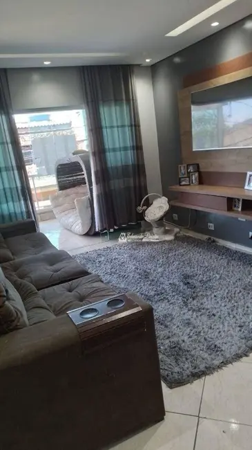 Sobrado com 2 quartos à venda, 125m2 em Parque Jandaia, Guarulhos - SP - imagem 9 Foto 9 de Sobrado com 2 quartos à venda, 125m2 em Parque Jandaia, Guarulhos - SP