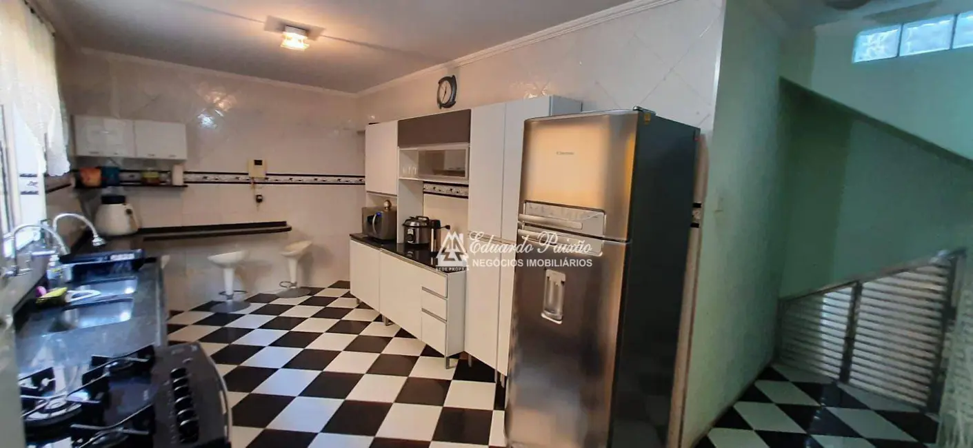 Foto 5 de Sobrado com 4 quartos à venda, 225m2 em Jardim Paraventi, Guarulhos - SP