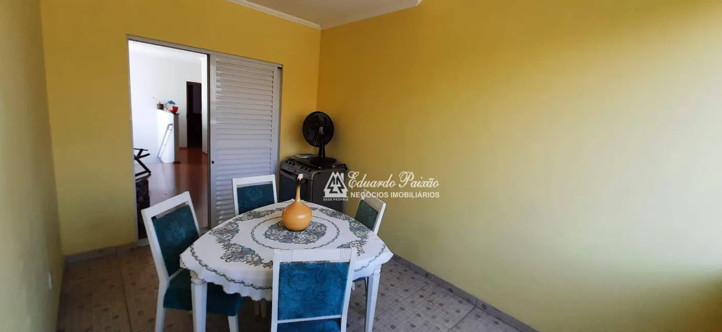 Foto 6 de Sobrado com 4 quartos à venda, 225m2 em Jardim Paraventi, Guarulhos - SP