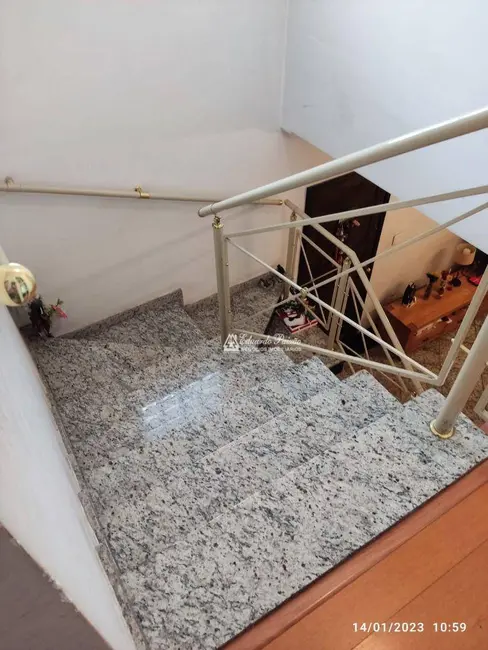 Foto 5 de Sobrado com 3 quartos à venda, 126m2 em Parque Renato Maia, Guarulhos - SP