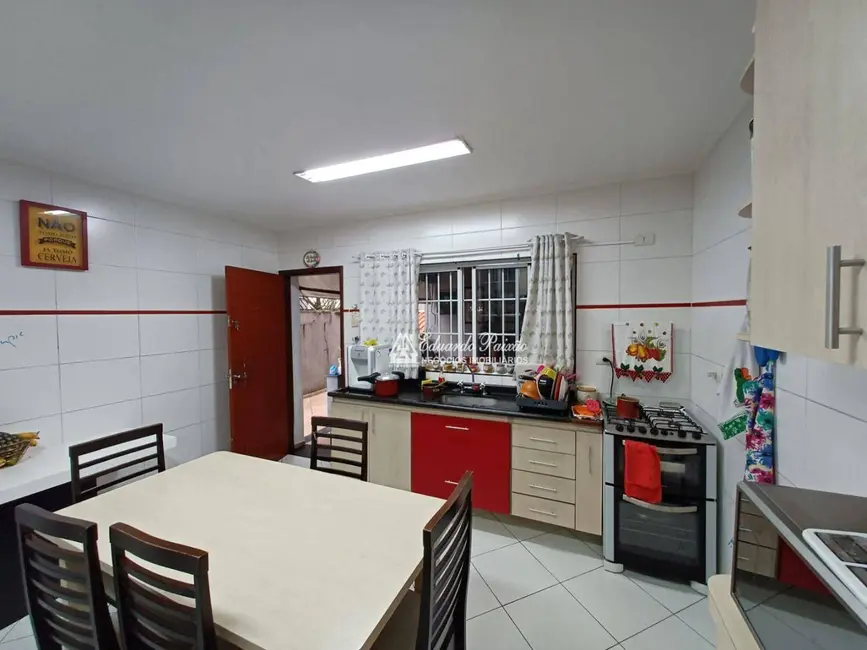 Sobrado com 3 quartos à venda, 132m2 em Gopoúva, Guarulhos - SP - imagem 3 Foto 3 de Sobrado com 3 quartos à venda, 132m2 em Gopoúva, Guarulhos - SP