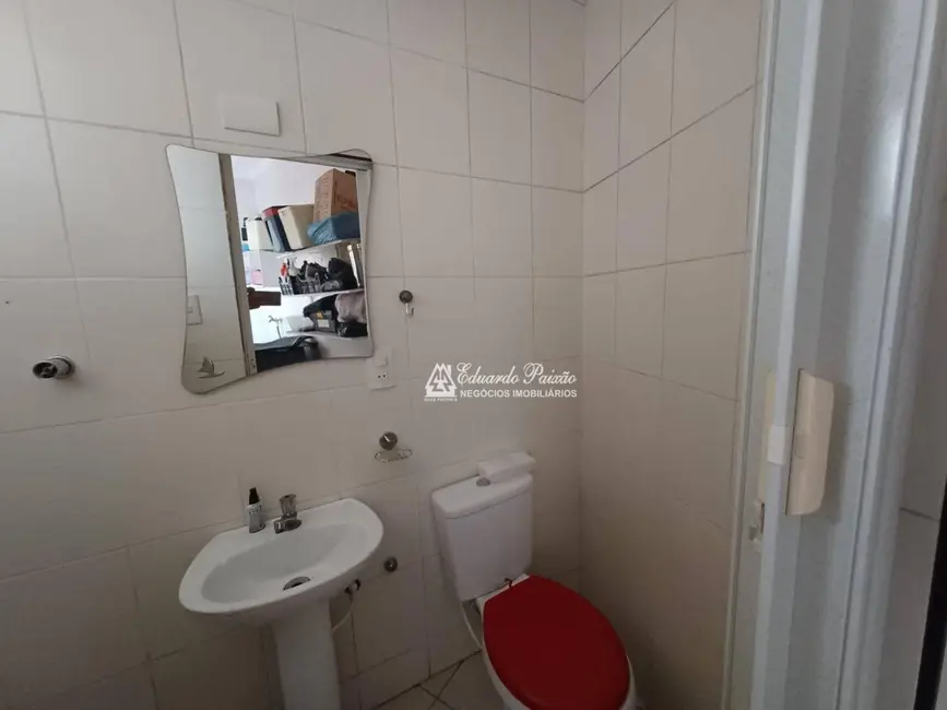 Sobrado com 3 quartos à venda, 132m2 em Gopoúva, Guarulhos - SP - imagem 8 Foto 8 de Sobrado com 3 quartos à venda, 132m2 em Gopoúva, Guarulhos - SP