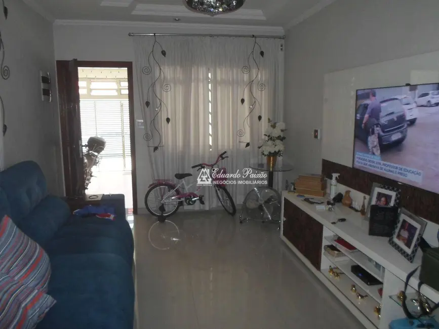 Foto 6 de Sobrado com 3 quartos à venda, 130m2 em Vila Galvão, Guarulhos - SP