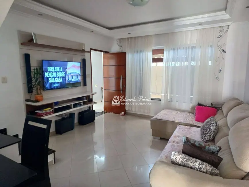 Sobrado com 2 quartos à venda, 145m2 em Vila Galvão, Guarulhos - SP - imagem 5 Foto 5 de Sobrado com 2 quartos à venda, 145m2 em Vila Galvão, Guarulhos - SP