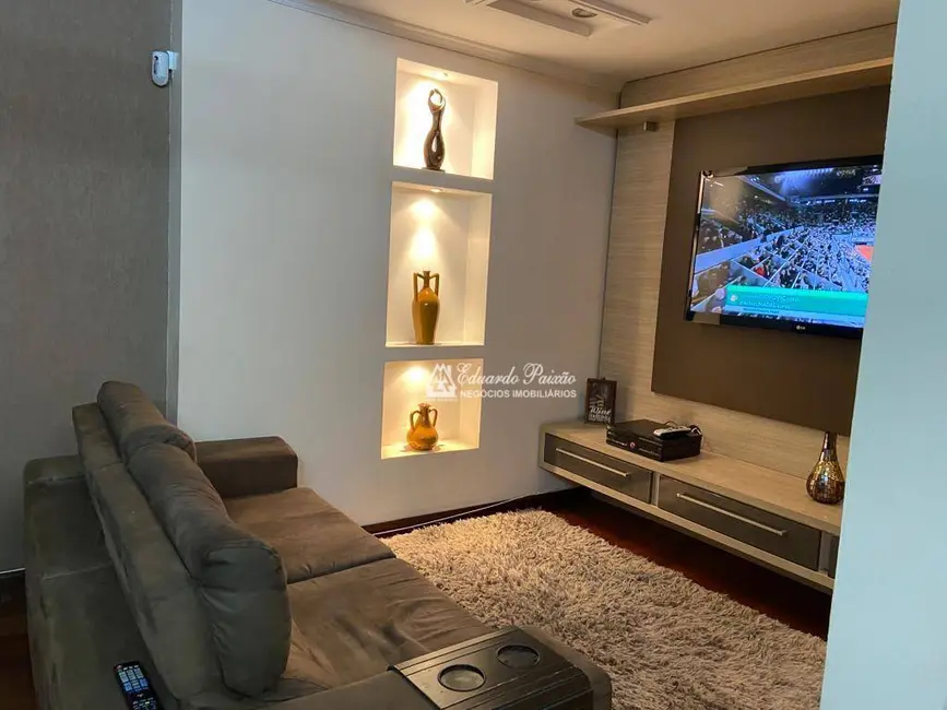 Foto 6 de Sobrado com 3 quartos à venda, 282m2 em Jardim Bom Clima, Guarulhos - SP