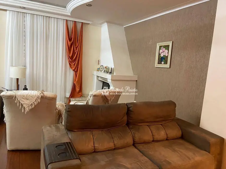 Foto 9 de Sobrado com 3 quartos à venda, 282m2 em Jardim Bom Clima, Guarulhos - SP