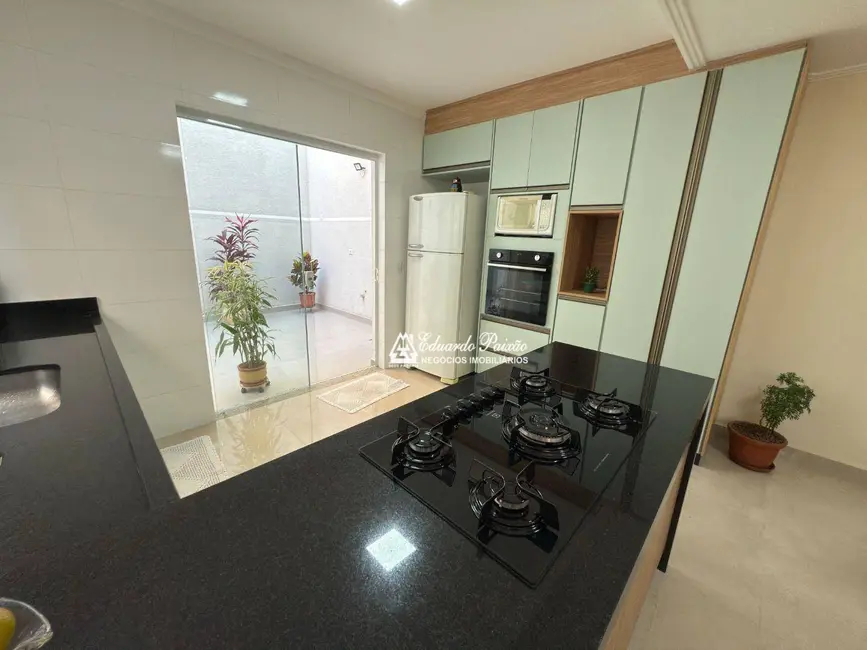 Foto 9 de Sobrado com 3 quartos à venda, 132m2 em Vila Galvão, Guarulhos - SP