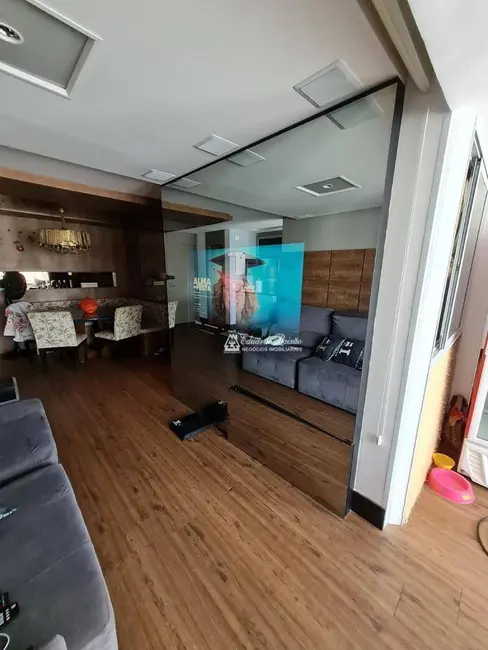 Apartamento com 4 quartos à venda, 95m2 em Jardim Flor da Montanha, Guarulhos - SP - imagem 6 Foto 6 de Apartamento com 4 quartos à venda, 95m2 em Jardim Flor da Montanha, Guarulhos - SP