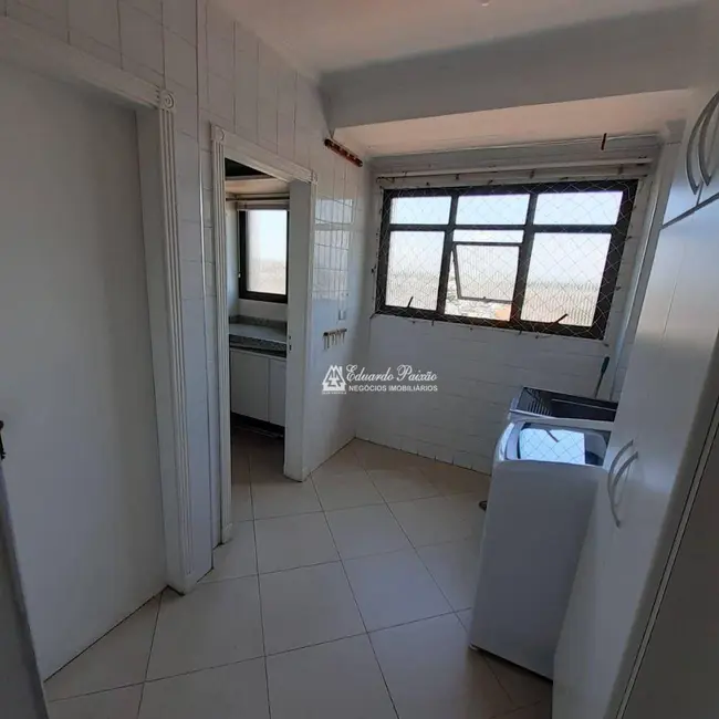 Foto 5 de Apartamento com 3 quartos à venda, 167m2 em Vila Milton, Guarulhos - SP