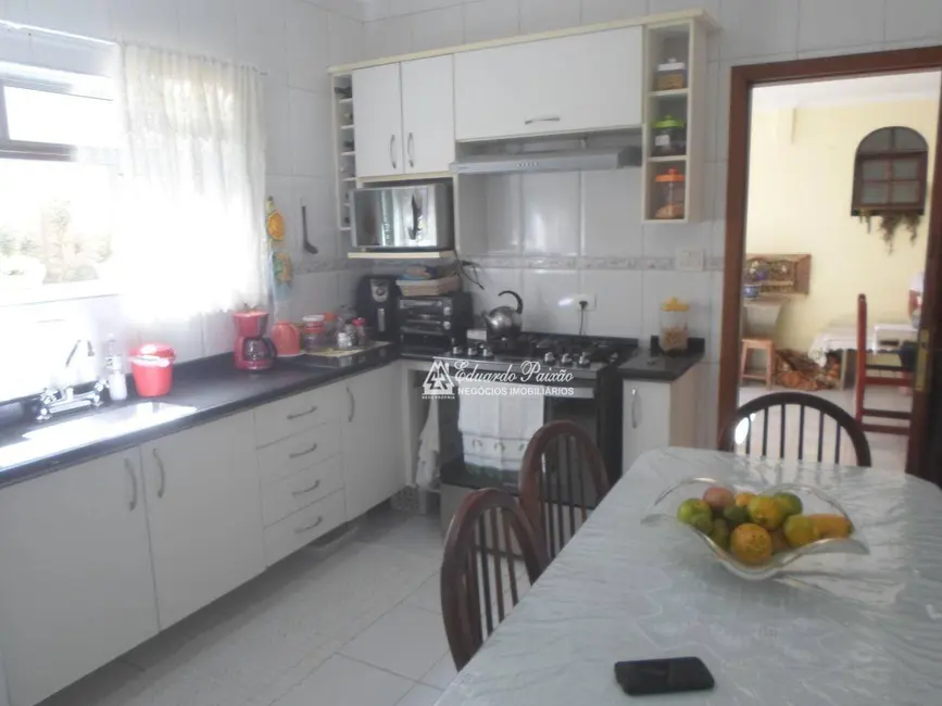 Foto 5 de Casa com 2 quartos à venda, 200m2 em Jardim Eusonia, Guarulhos - SP