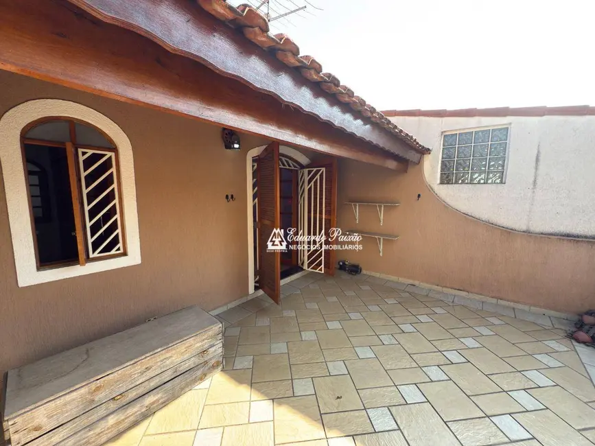 Foto 1 de Sobrado com 3 quartos à venda e para alugar, 125m2 em Vila São Judas Tadeu, Guarulhos - SP