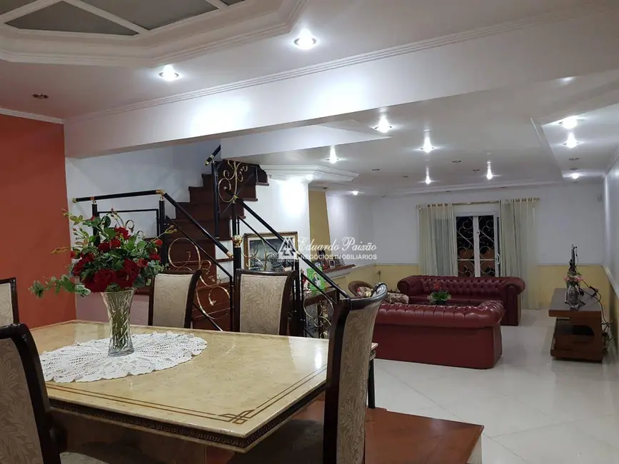 Foto 5 de Sobrado com 3 quartos à venda, 175m2 em Jardim Dourado, Guarulhos - SP