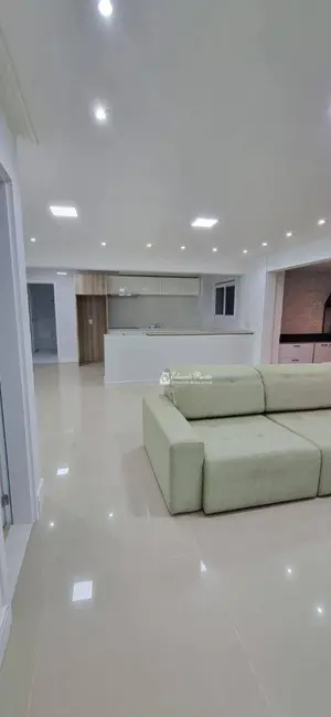 Foto 4 de Apartamento com 3 quartos à venda, 217m2 em Jardim Flor da Montanha, Guarulhos - SP